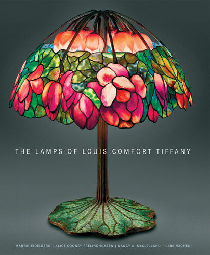 обложка книги The Lamps of Louis Comfort Tiffany книга The Lamps of Louis Comfort Tiffany, автор: Martin Eidelberg, Alice Cooney Frelinghuysen, Nancy A. McClelland, Lars Rache